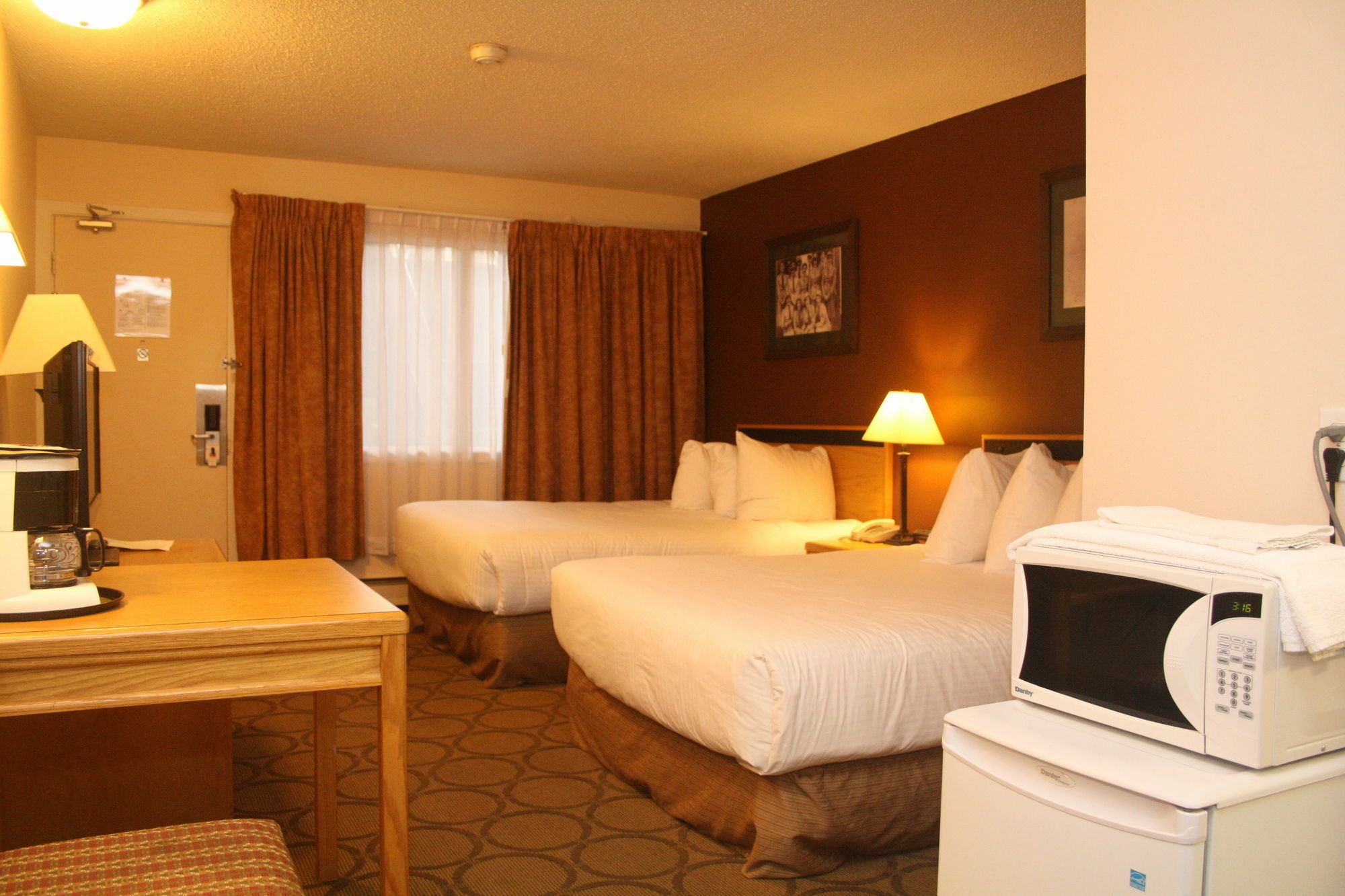 Econo Lodge Prince George Extérieur photo