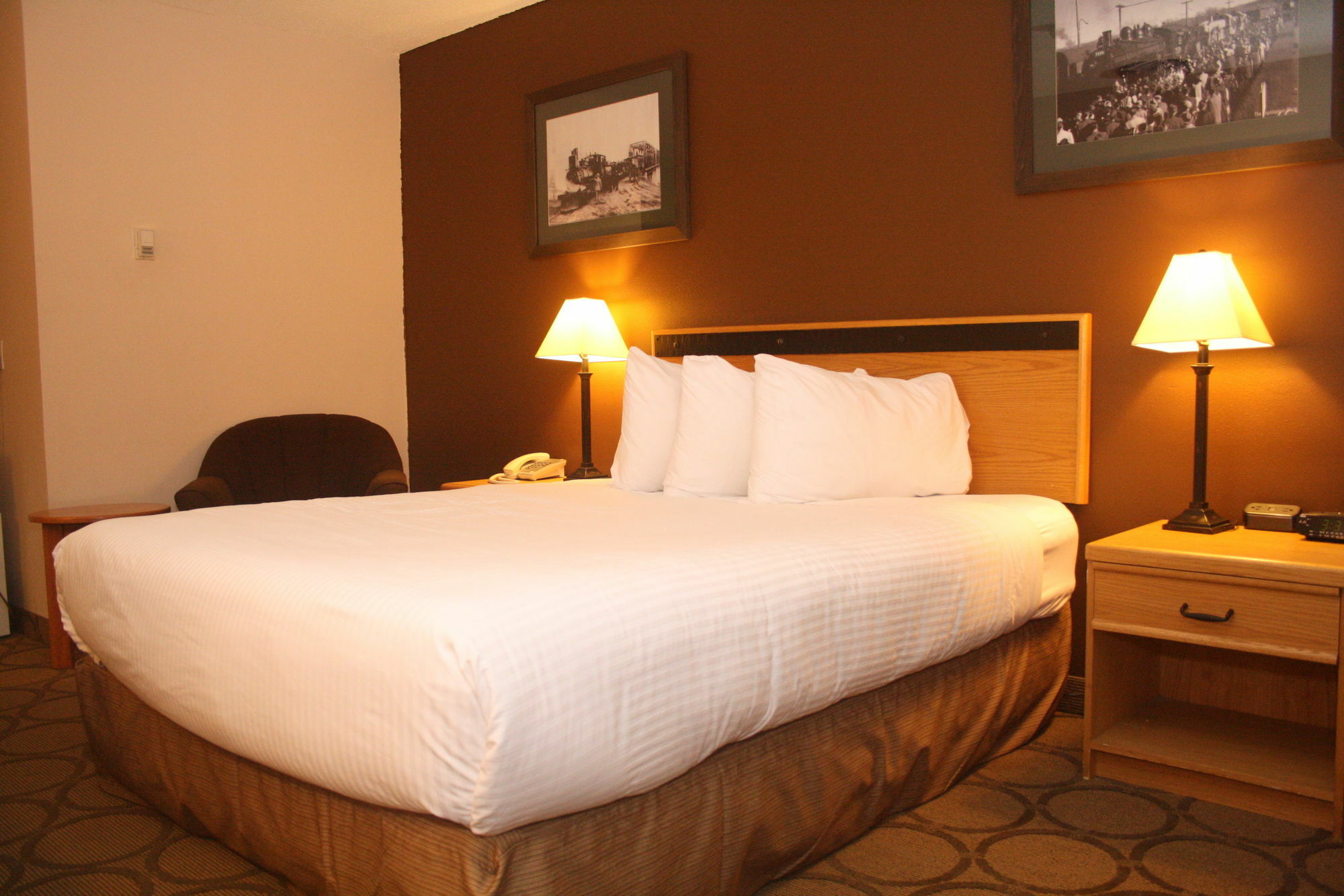 Econo Lodge Prince George Extérieur photo